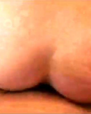 Amateur Brunette Outdoor Sex (HotCams.online -- hottest live cams)