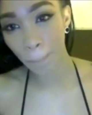 Black girl masturbation webcam