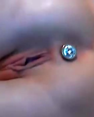 teen pussy figering and anal