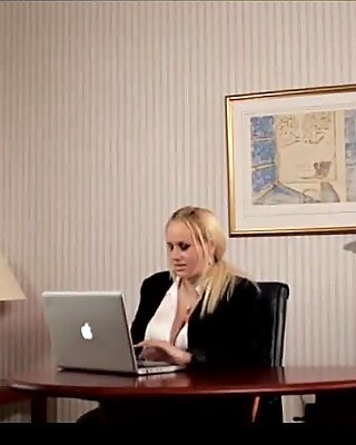 Busty glamcore babe in interracial office duo