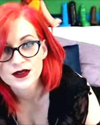 Sexy Teen Redhead in Stockings