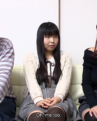Giapponese fuck bambola amiru kinohara succhiare il pisello, senza censura